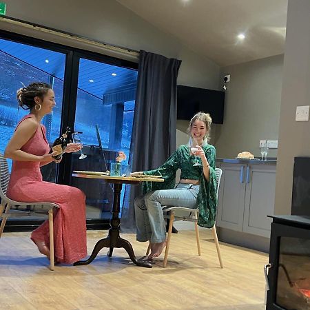 Вилла Quirky, Luxury Hideaway Llanbrynmair Экстерьер фото