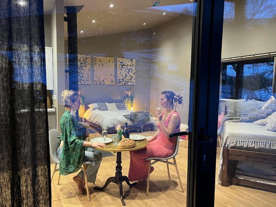 Вилла Quirky, Luxury Hideaway Llanbrynmair Экстерьер фото