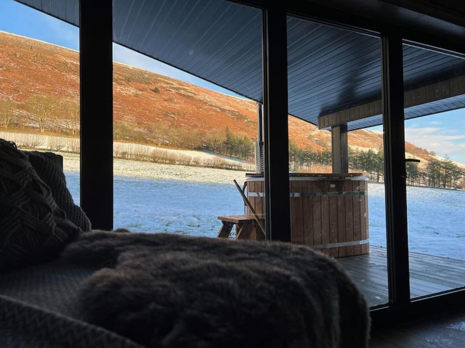 Вилла Quirky, Luxury Hideaway Llanbrynmair Экстерьер фото
