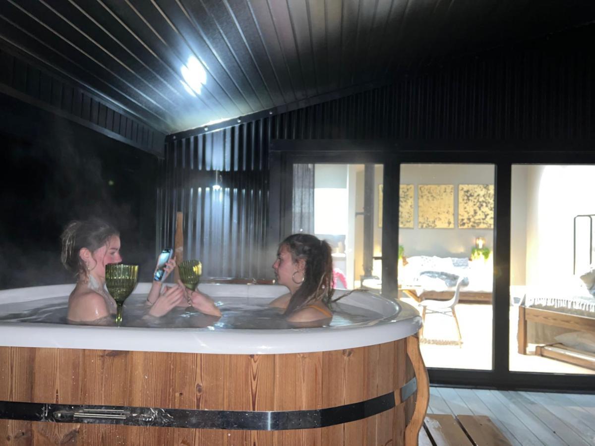 Вилла Quirky, Luxury Hideaway Llanbrynmair Экстерьер фото